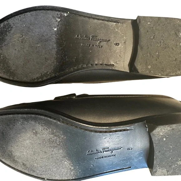 Salvatore Ferragamo Rolo Woman’s Black Loafers W/Reversible Gold/Silver Buckle 6 - Picture 6 of 8
